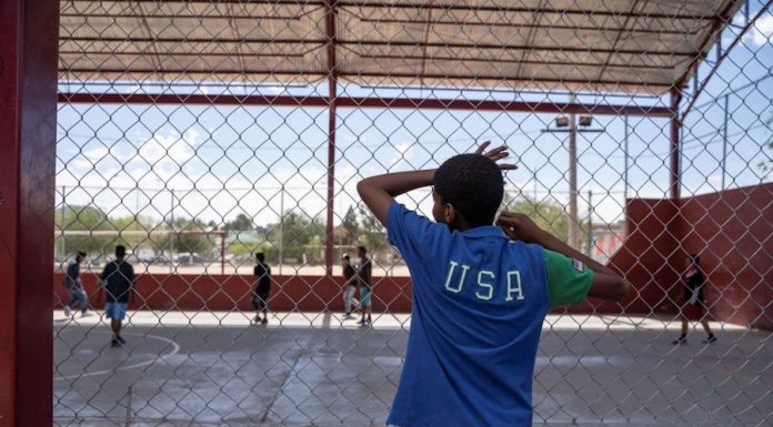 Opinion: Media needs to pay more attention to the migrant children suffering under American custody