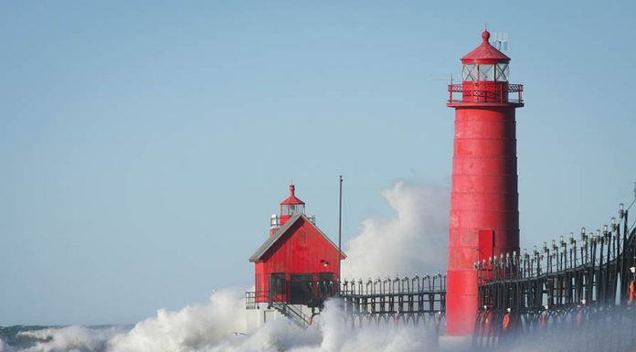 Lighthouses on the Lakeshore