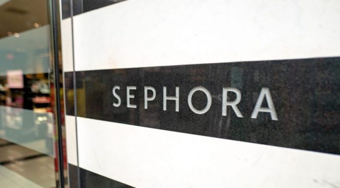 Here’s what you should buy with that $50 Sephora gift card you got in your stocking