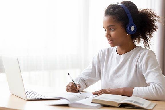 Free Educational Resources from the Van Andel Institute to Make Homeschooling More Fun for Everyone