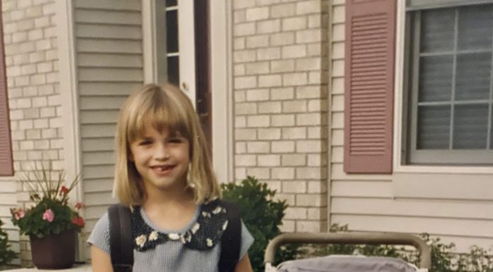 A Painfully Enlightening Breakdown of My Back-to-School Outfits