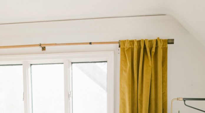 The Bedtime Routine That Helps Me Shut My Brain Down Each Night